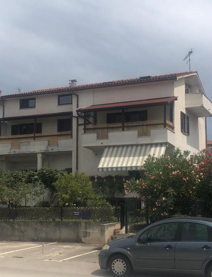 Apartment Novigrad City Centre Εξωτερικό φωτογραφία